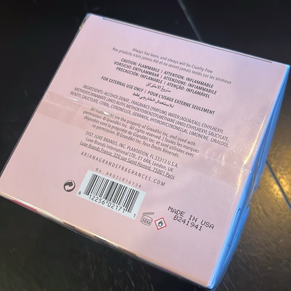 Ariana Grande Sweet Like Candy Perfume - Picture 2 of 3